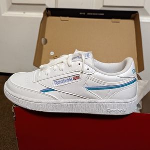 BRAND NEW in box.. Reebok, Club C 85 Vegan Women, 7.5W